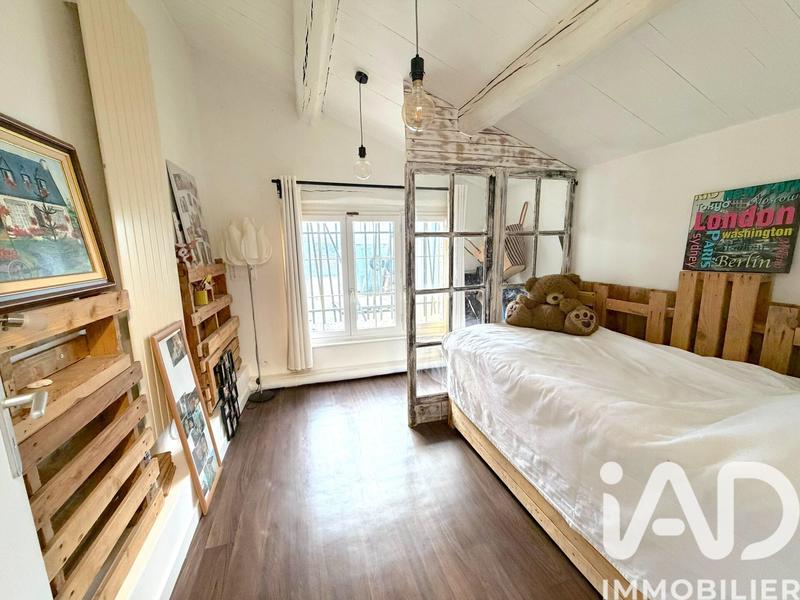 Maison - 90 m² - 5 pièces