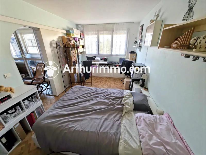 Appartement - 83 m² - 4 pièces