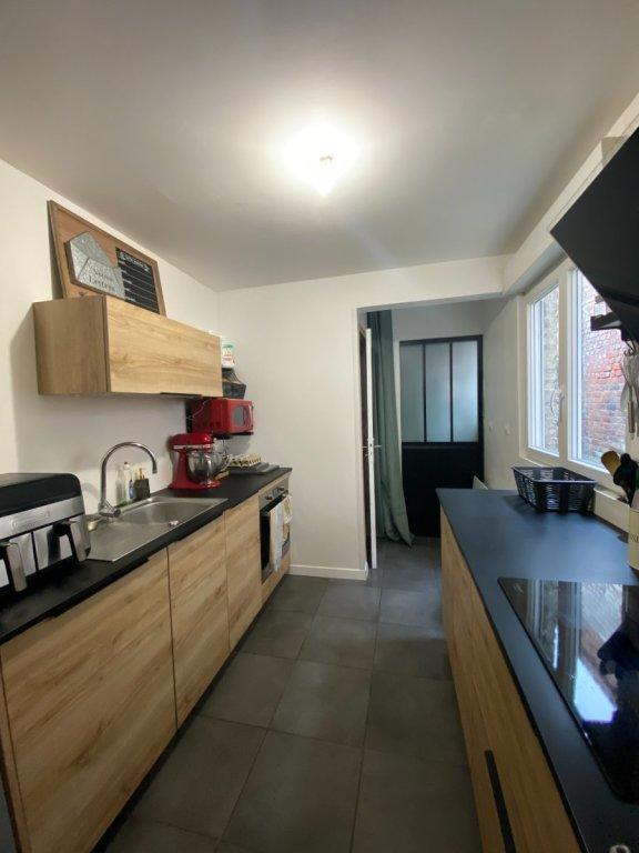 Maison - 83 m² - 4 pièces