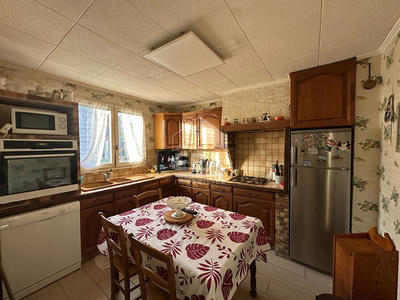 Maison - 96 m² - 4 pièces