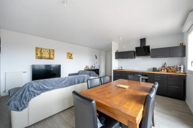 Appartement - 77 m² - 4 pièces