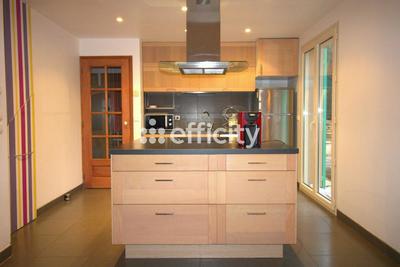 Villa - 146 m² - 8 pièces