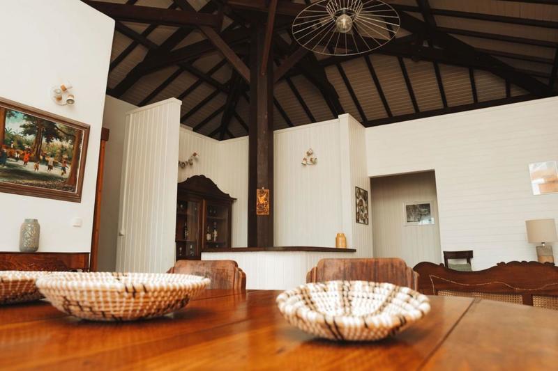 Maison - 160 m² - 5 pièces