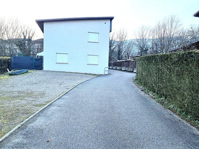 Local commercial - 162 m² - 1 pièce