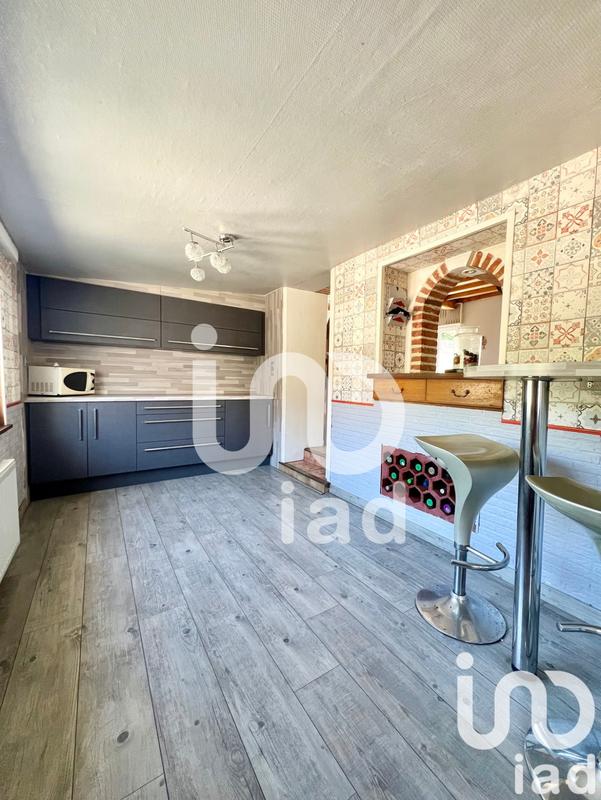 Maison - 180 m² - 7 pièces