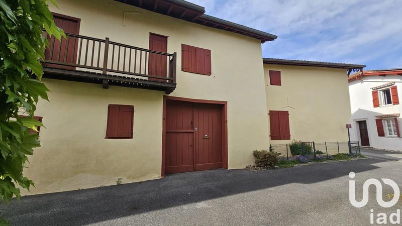 Maison de village - 276 m² - 10 pièces