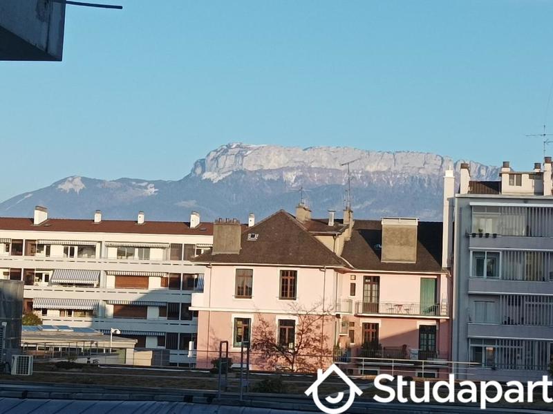 Chambre - 15 m² - 1 pièce