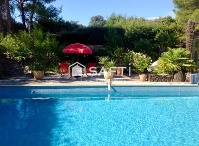 Villa - 193 m² - 6 pièces