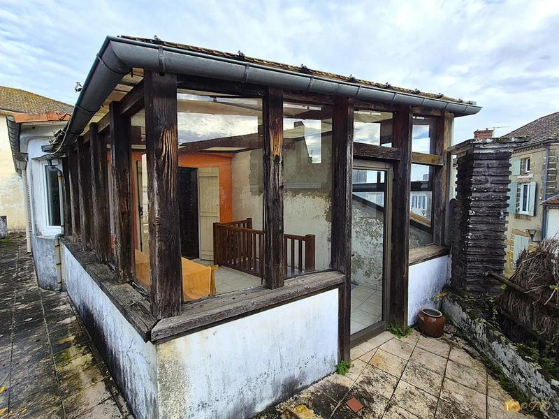 Maison de maîtres - 330 m² - 14 pièces