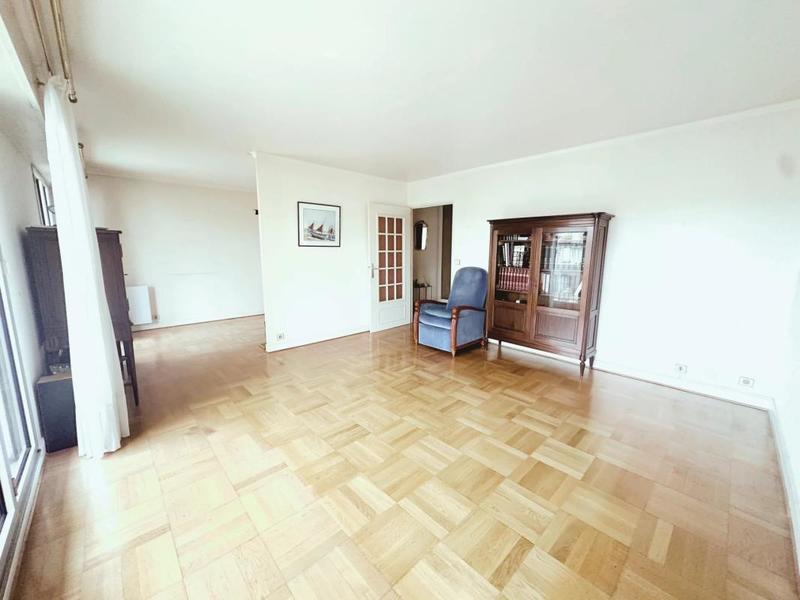 Appartement - 80 m² - 4 pièces