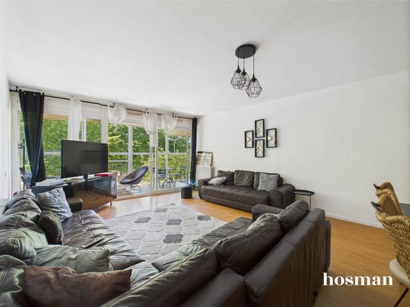 Appartement - 90 m² - 3 pièces