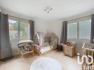 Maison - 211 m² - 8 pièces