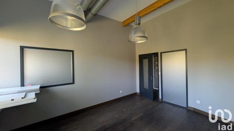 Local commercial - 257 m²