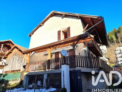 Maison de village - 91 m² - 4 pièces
