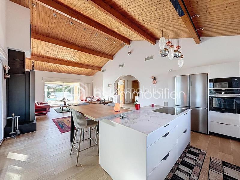 Maison - 162 m² - 6 pièces