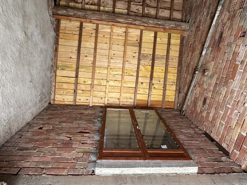 Maison - 93 m² - 1 pièce