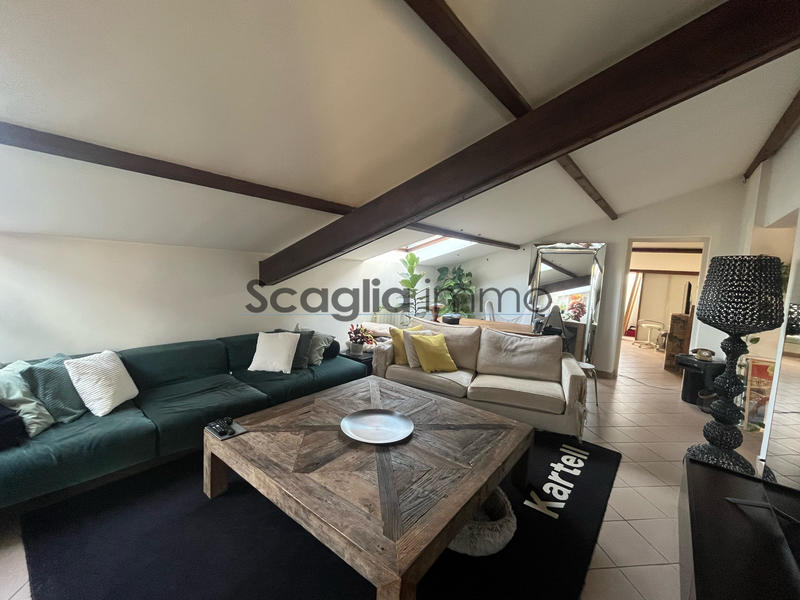 Appartement - 107 m² - 3 pièces