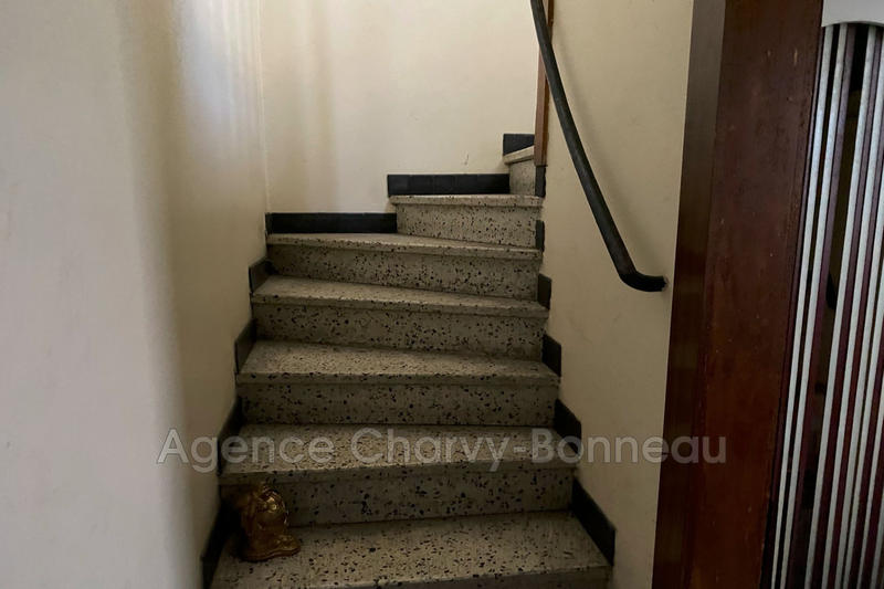 Maison - 190 m² - 8 pièces