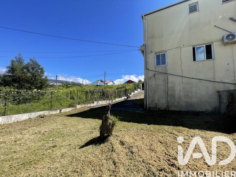 Maison - 175 m² - 9 pièces