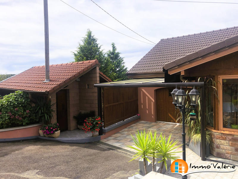 Villa - 280 m² - 10 pièces