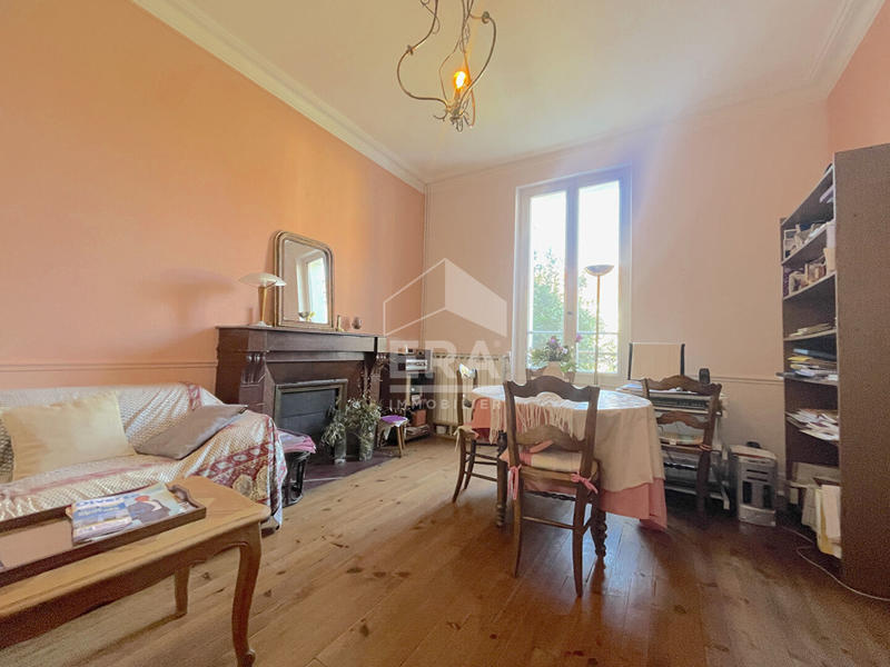 Maison - 95 m² - 6 pièces