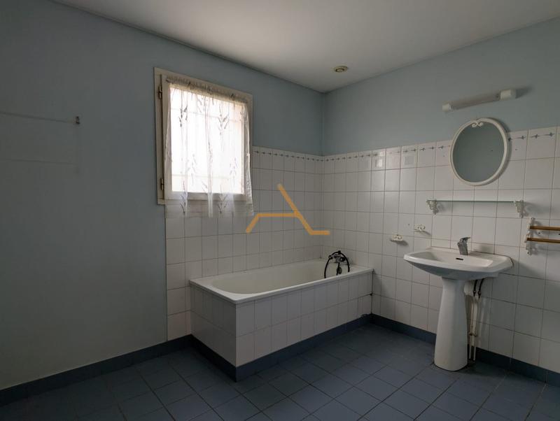 Villa - 99 m² - 4 pièces