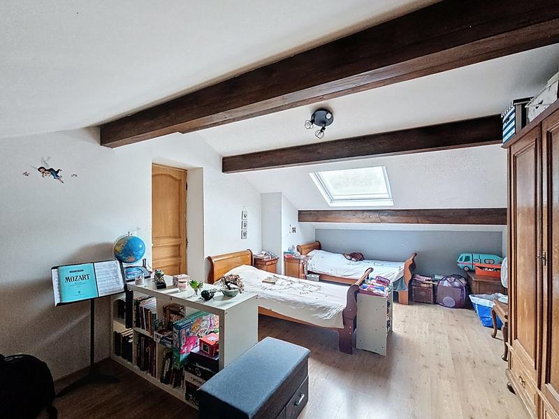 Appartement - 108 m² - 4 pièces