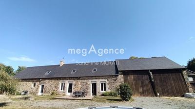 Maison en pierre - 140 m² - 5 pièces