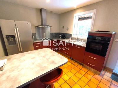 Villa - 175 m² - 6 pièces