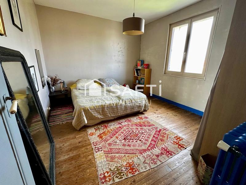 Maison - 171 m² - 8 pièces