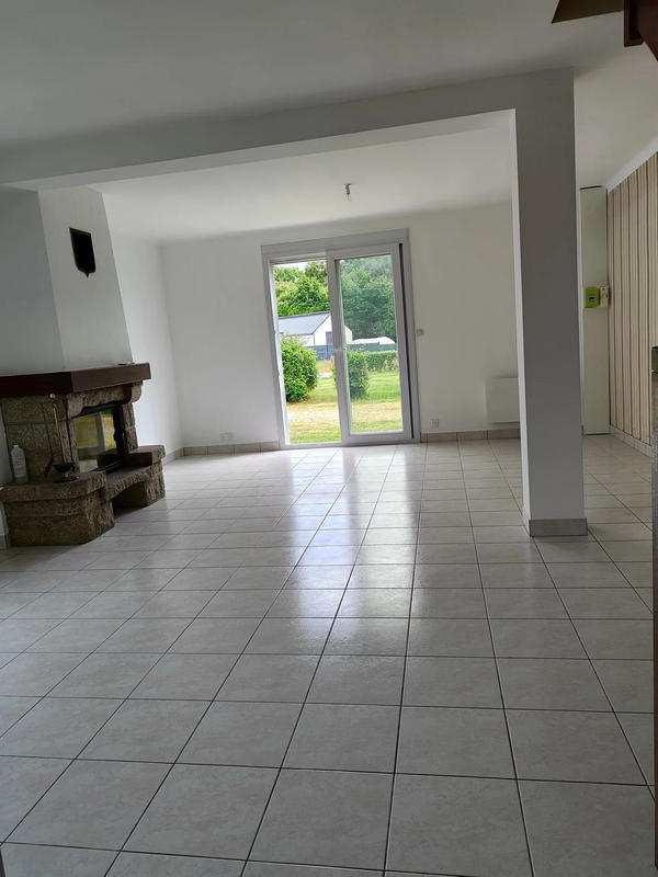 Maison traditionnelle - 92 m² - 4 pièces