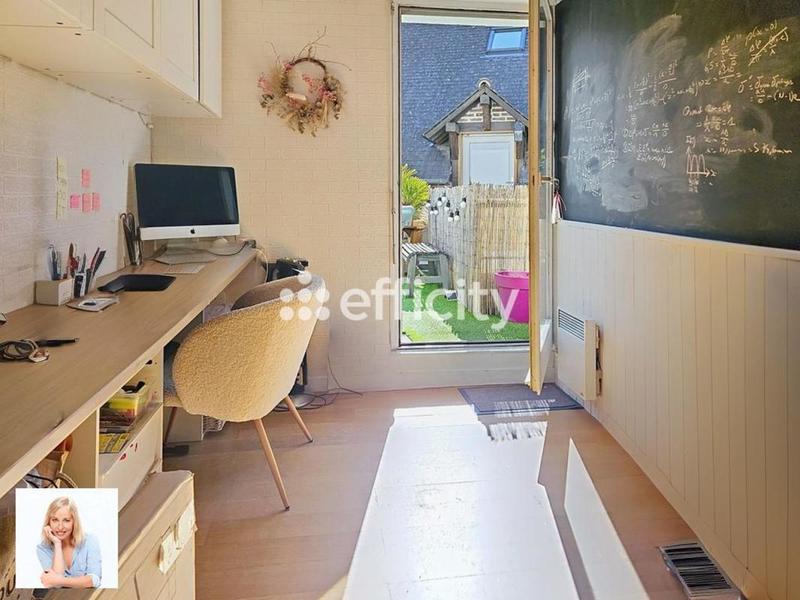 Appartement - 166 m² - 5 pièces