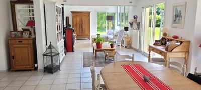 Maison - 150 m² - 8 pièces