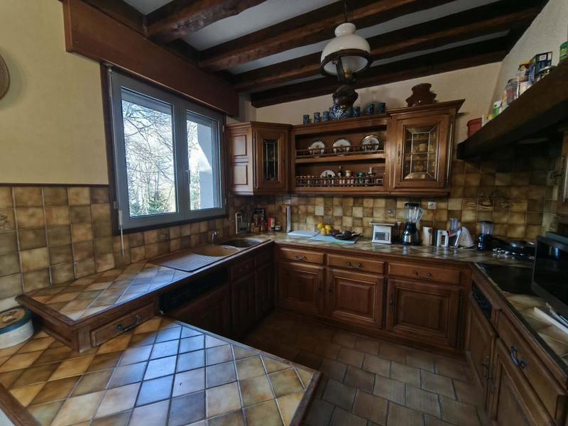 Maison - 110 m² - 8 pièces