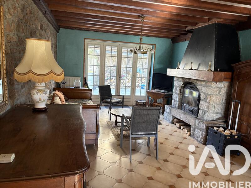 Maison - 158 m² - 5 pièces