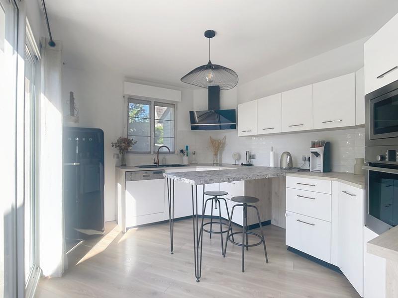 Maison - 138 m² - 5 pièces