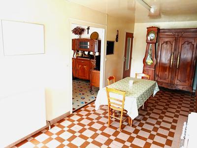 Maison - 167 m² - 6 pièces