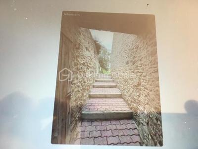 Maison - 140 m² - 7 pièces