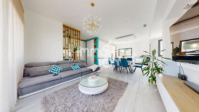 Maison - 127 m² - 5 pièces