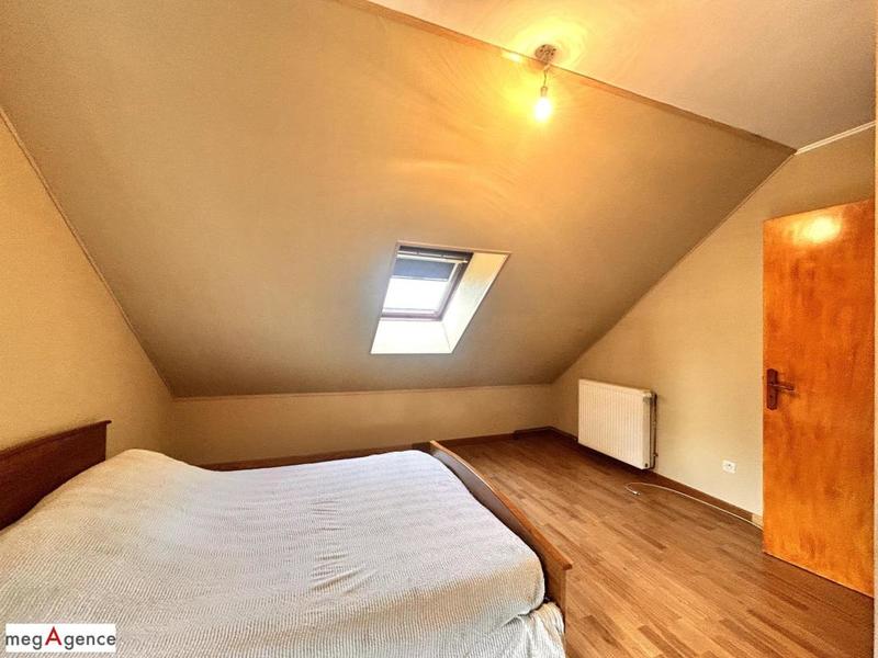 Pavillon - 94 m² - 5 pièces