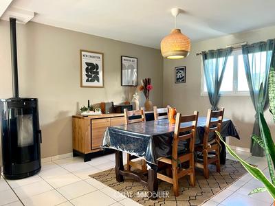 Maison - 150 m² - 7 pièces