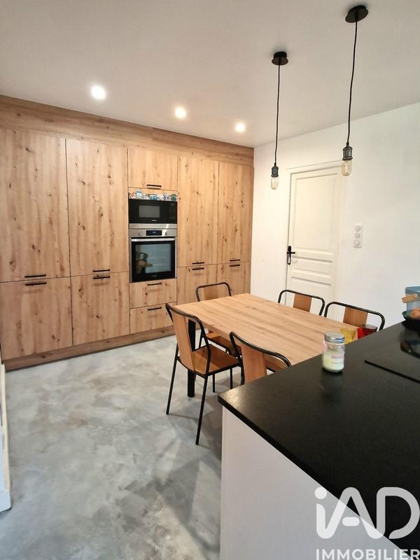 Maison - 172 m² - 5 pièces