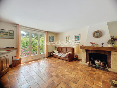 Maison traditionnelle - 118 m² - 7 pièces