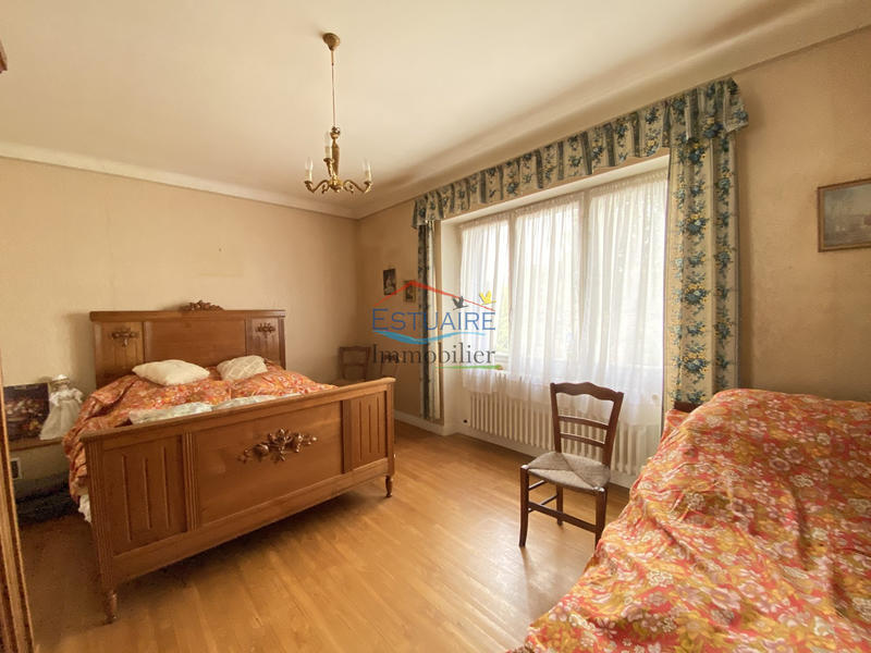 Maison ancienne - 170 m² - 6 pièces