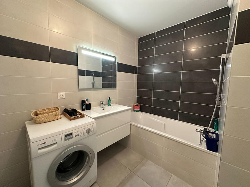 Appartement - 84 m² - 4 pièces