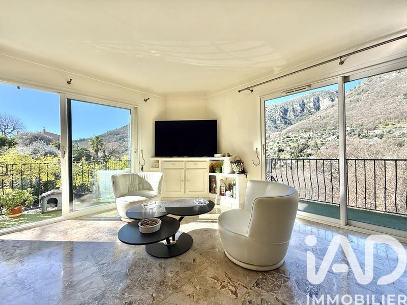 Maison - 190 m² - 8 pièces