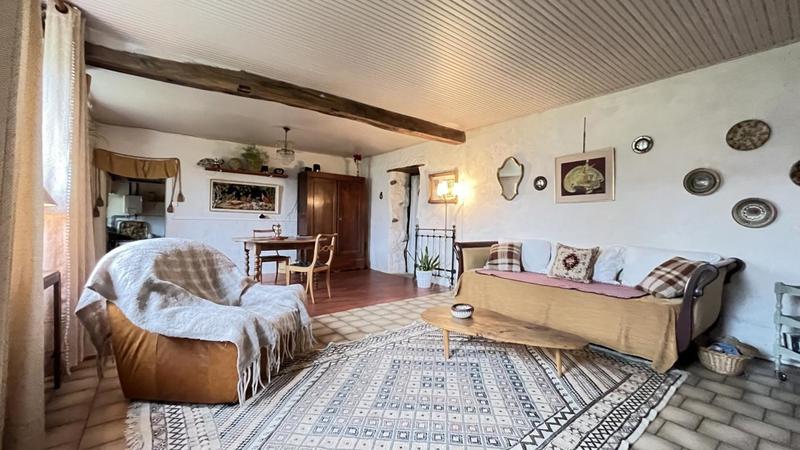 Maison - 92 m² - 3 pièces