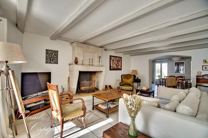 Maison - 180 m² - 6 pièces