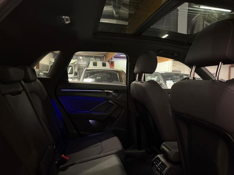 Audi Q3 35tdi 150ch s-Line s-Tronic / 1ere Main