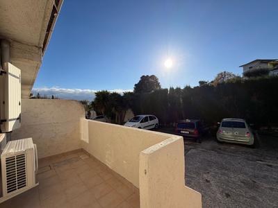 Studio - 19 m² - 1 pièce